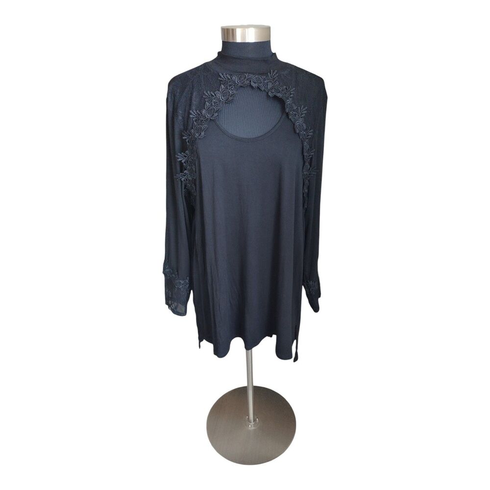 Kate & Mallory black, long-sleeved top with intricate lace/crochet detailing 2X